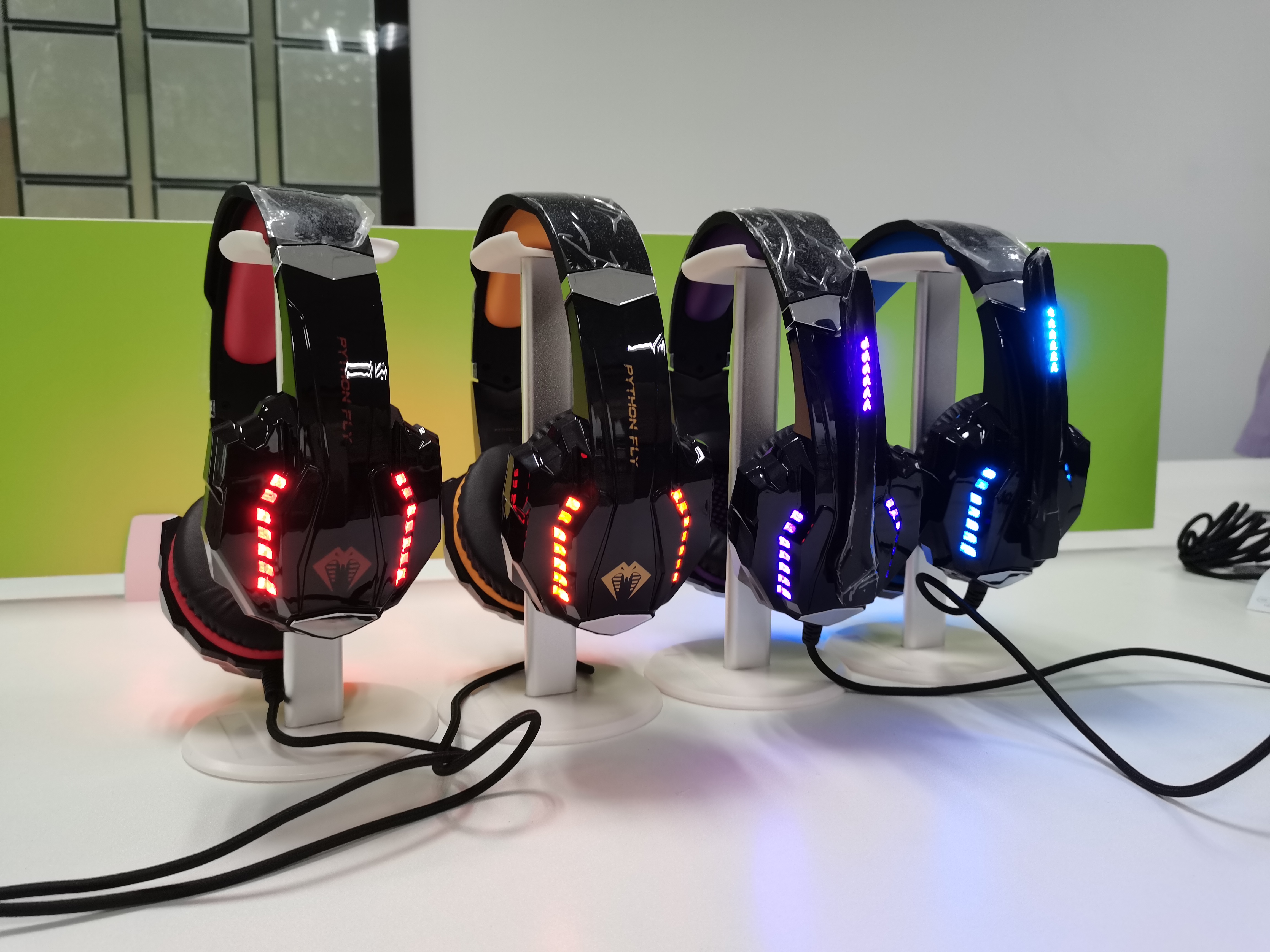 G9000PRO wired gaming headset 45 degree view for OEM product evaluation